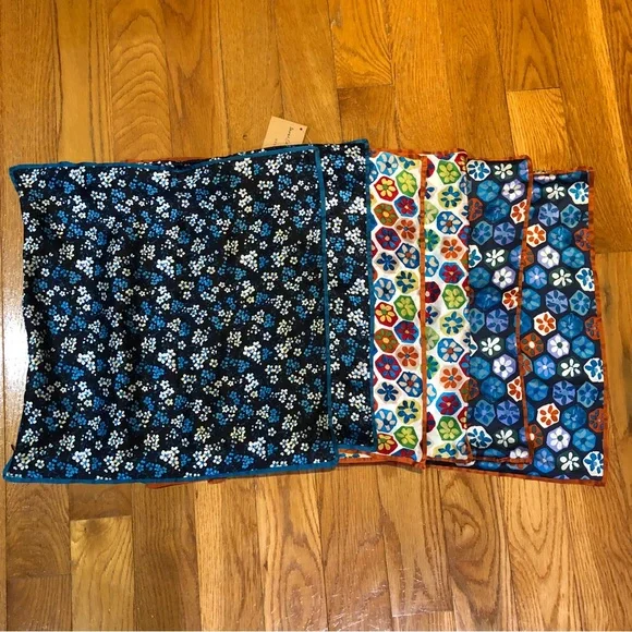 West Elm Accents West Elm Pillow Covers Silk 18in X 18in